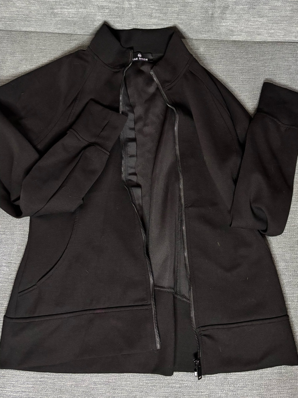 Lululemon Black Zip-Up Jacket